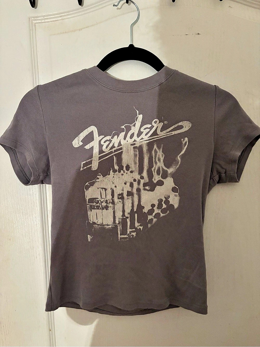 Fender Graphic Short Sleeve Tee in Gray